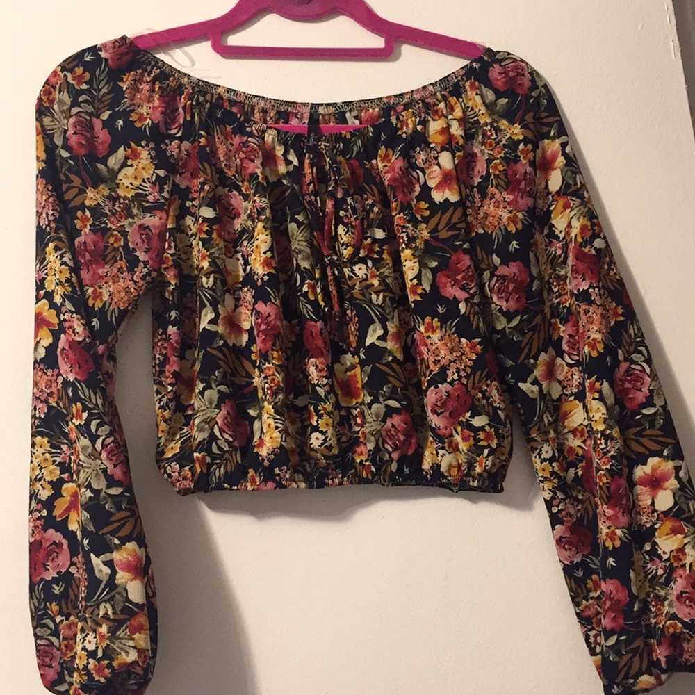 Crop top